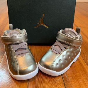 JORDAN JUMPMAN TEAM ll SE